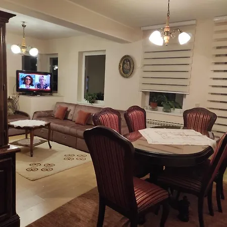 Mamita Family Apartment *